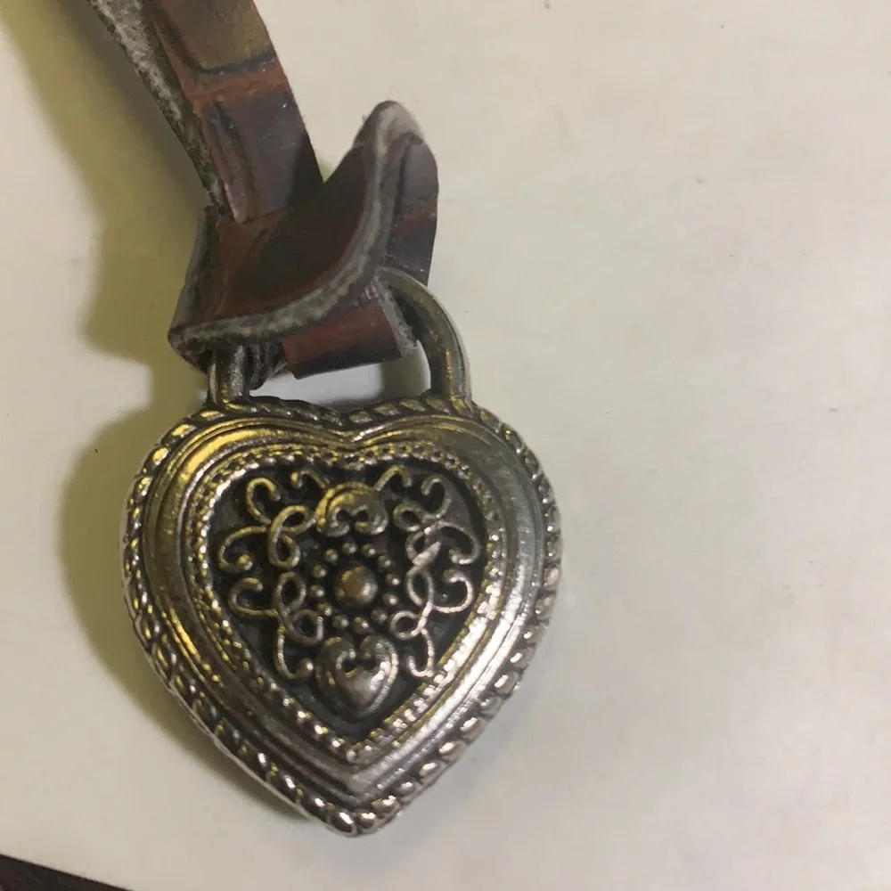 Brighton‎ croc embossed Heart FOB Hangtag charm key chain used